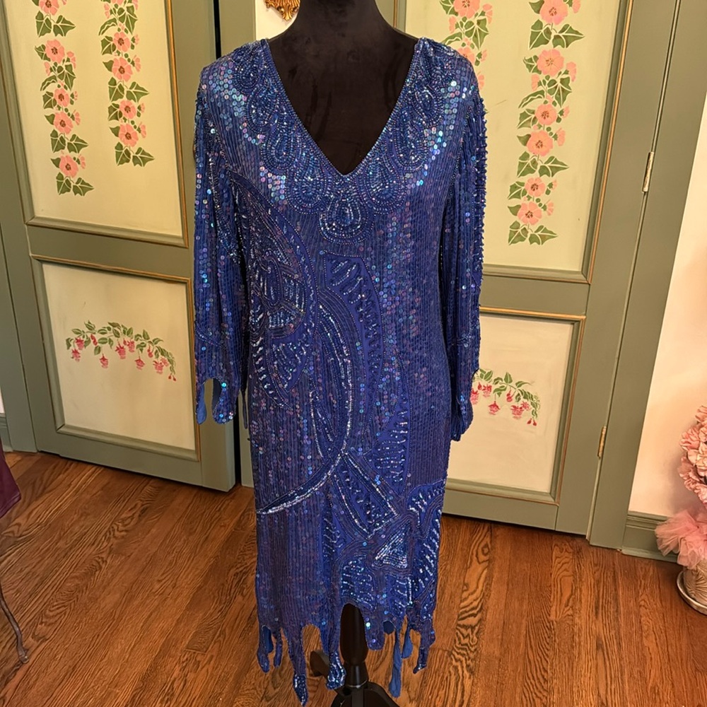 VINTAGE 100% SILK BEADED/SEQUINED DRESS BY SHOMAX SIZE M